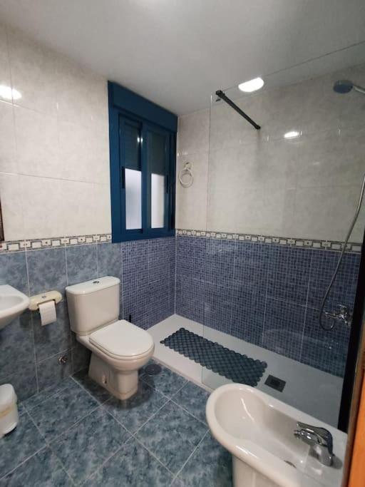 Apartamento Junto estación tren y la playa, GARAJE INCLUIDO Málaga Exterior foto