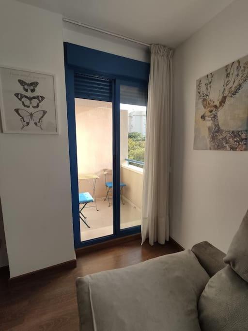 Apartamento Junto estación tren y la playa, GARAJE INCLUIDO Málaga Exterior foto